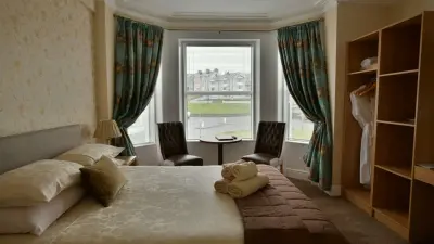 Photo of Cul-Erg House & Kitchen