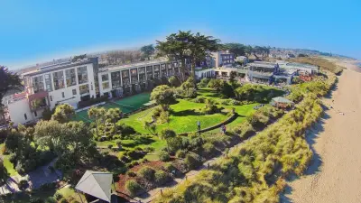 Photo of Kelly's Resort Hotel & Spa