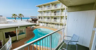 Photo of Surfer Beach Hotel