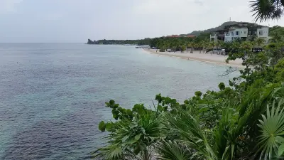 Photo of Roatan (West Bay)