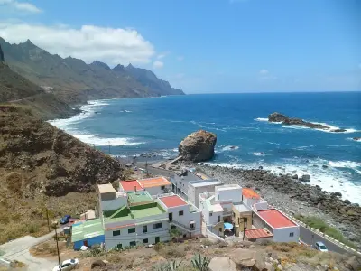 Photo of Roque de las Bodegas
