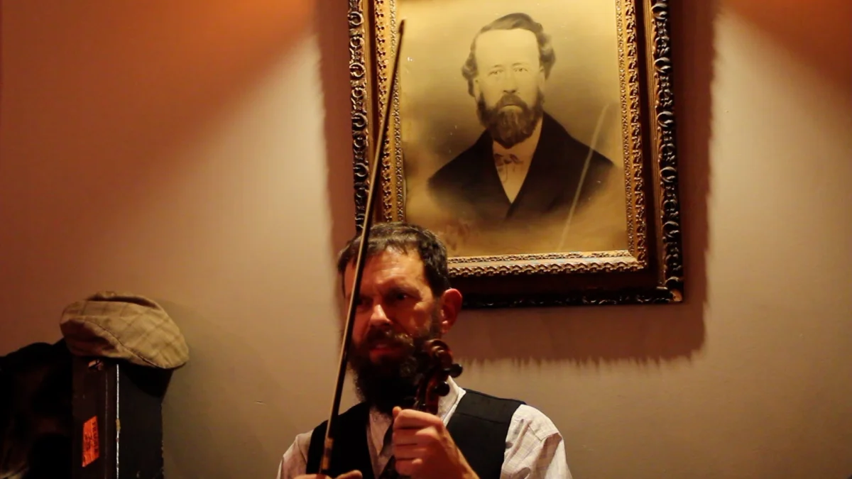 Lane's Privateer Inn