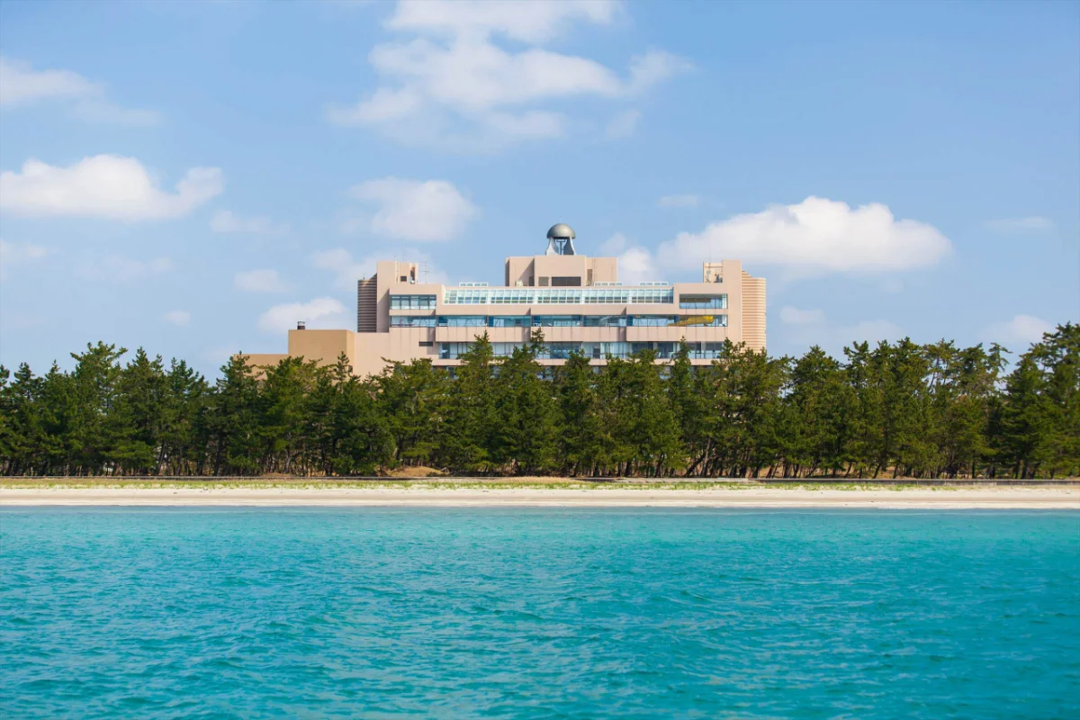 Suzu Beach Hotel (珠洲ビーチホテル)