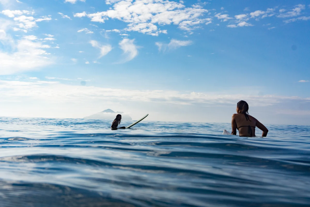 Wai'ao Beach Surf School