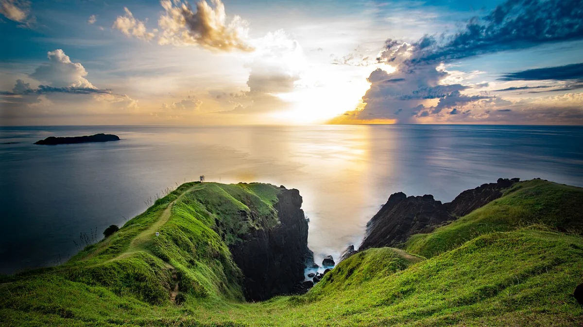 Binurong Point