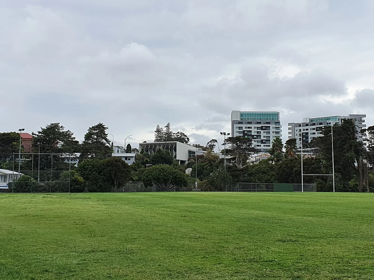 Glen Eden