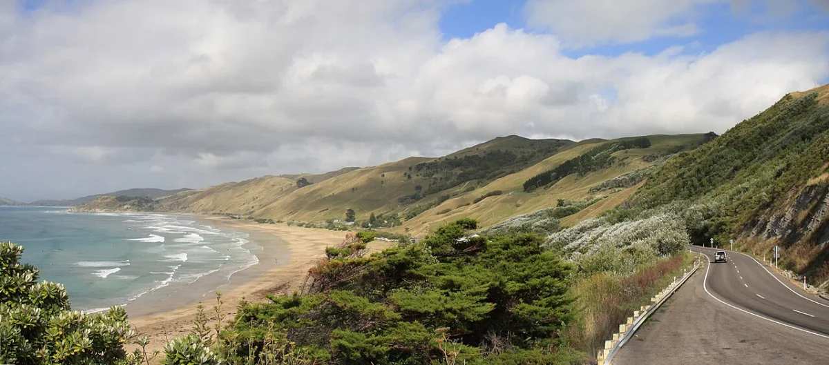 Makorori Beach