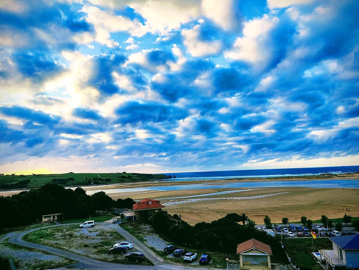 Playa de Usil (Mogro)