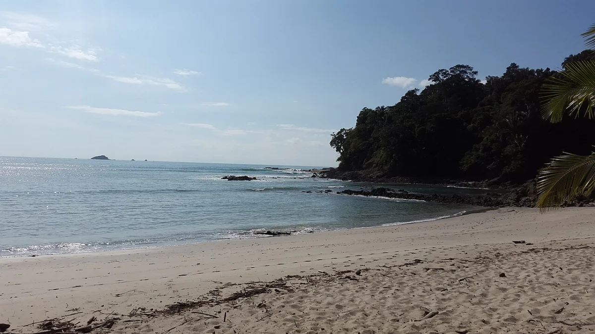 Playa Quepos / Manuel Antonio