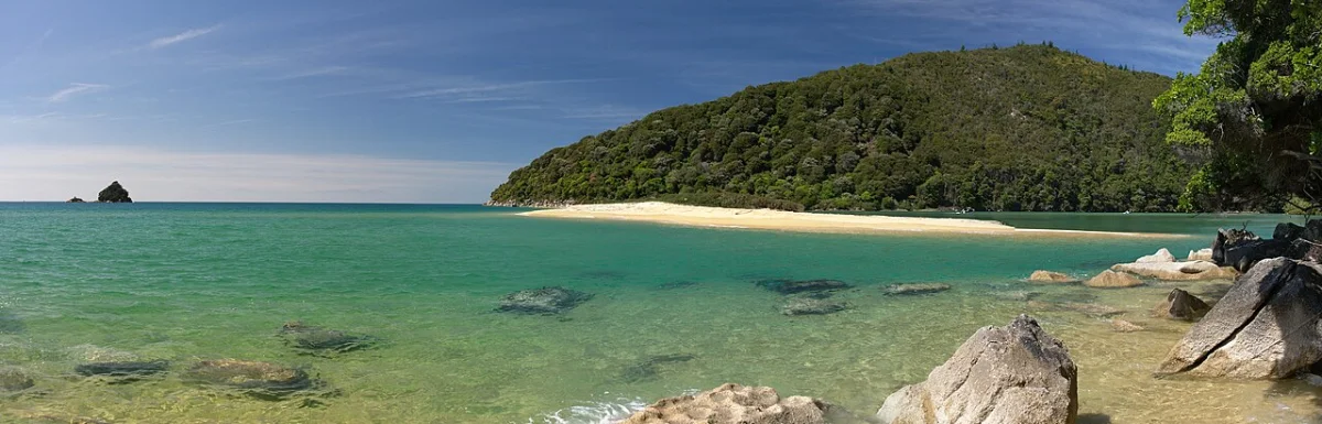 Sandfly Bay